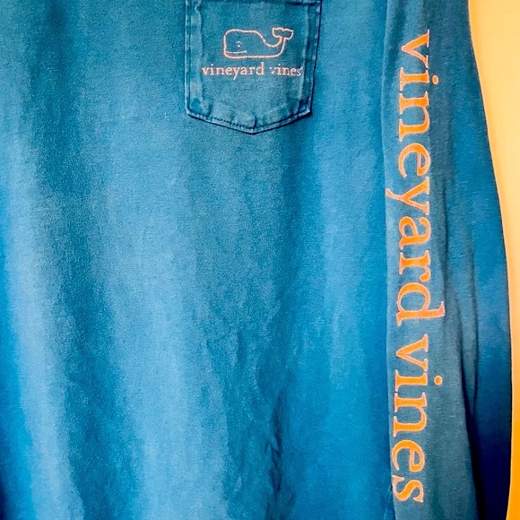 Vineyard Vines Blue Whale Logo Pocket Long Sleeve T-Shirt From 2014 Men’s Medium - Picture 4 of 5